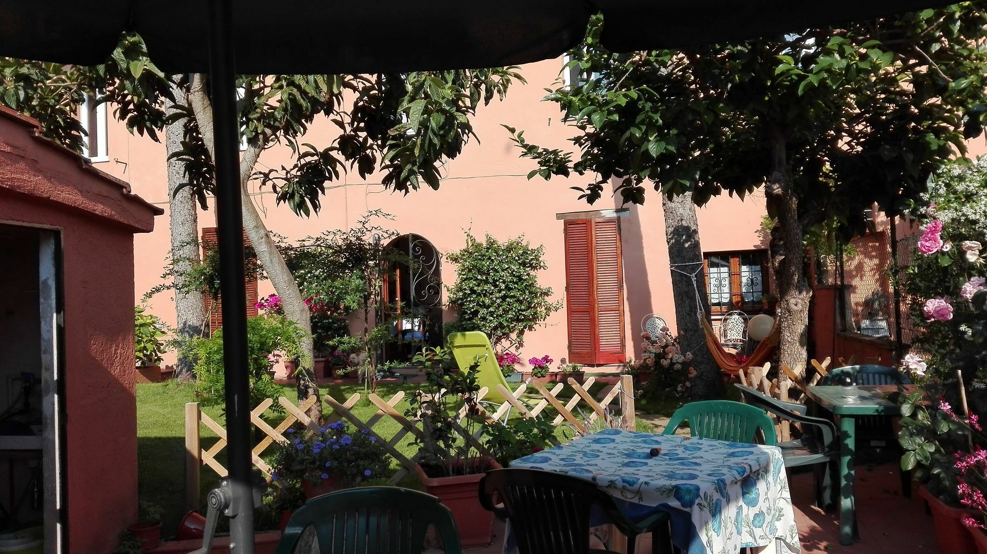 Al Giardino Di Alice Bed & Breakfast Perugia Exterior photo