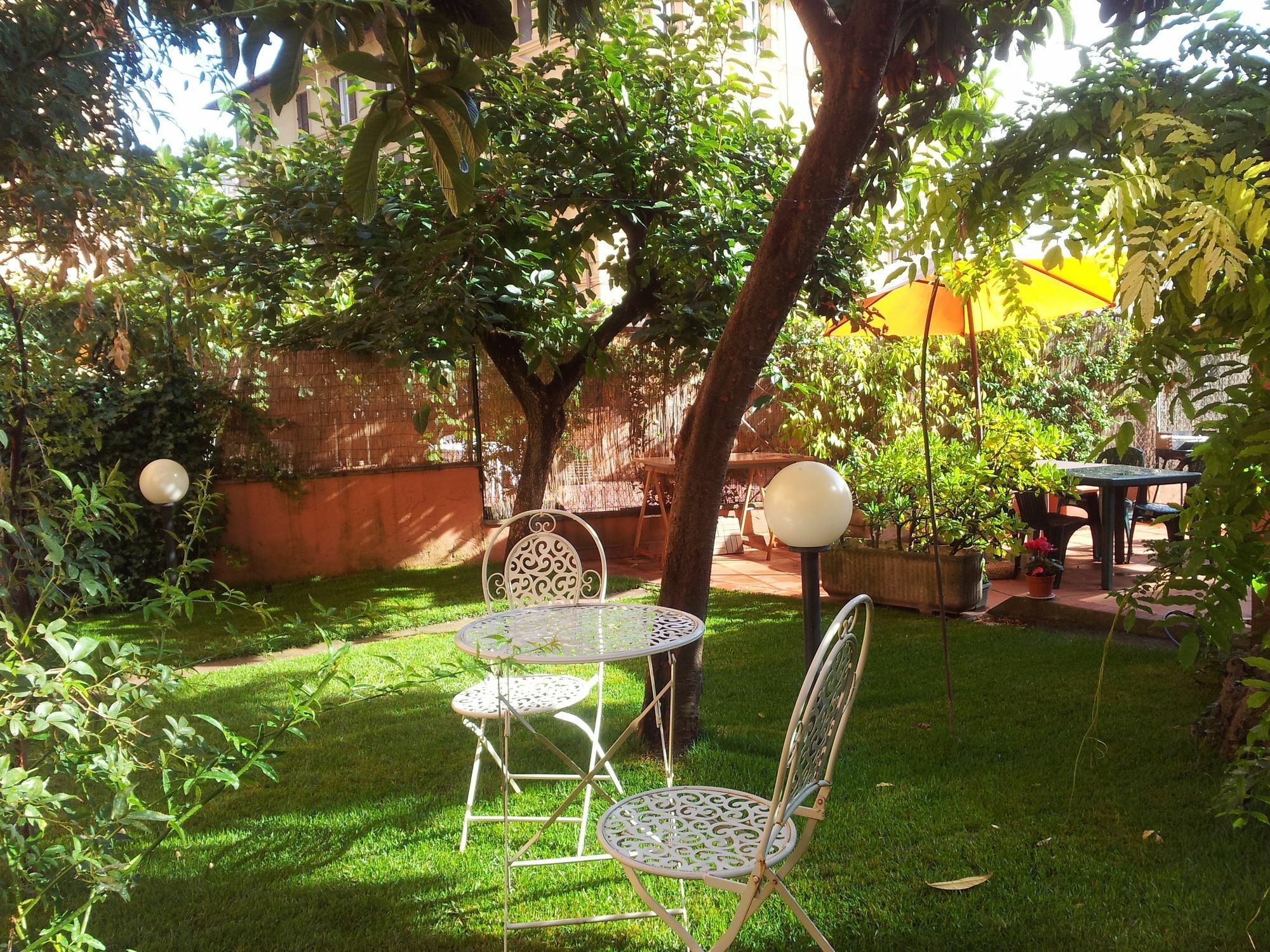 Al Giardino Di Alice Bed & Breakfast Perugia Exterior photo