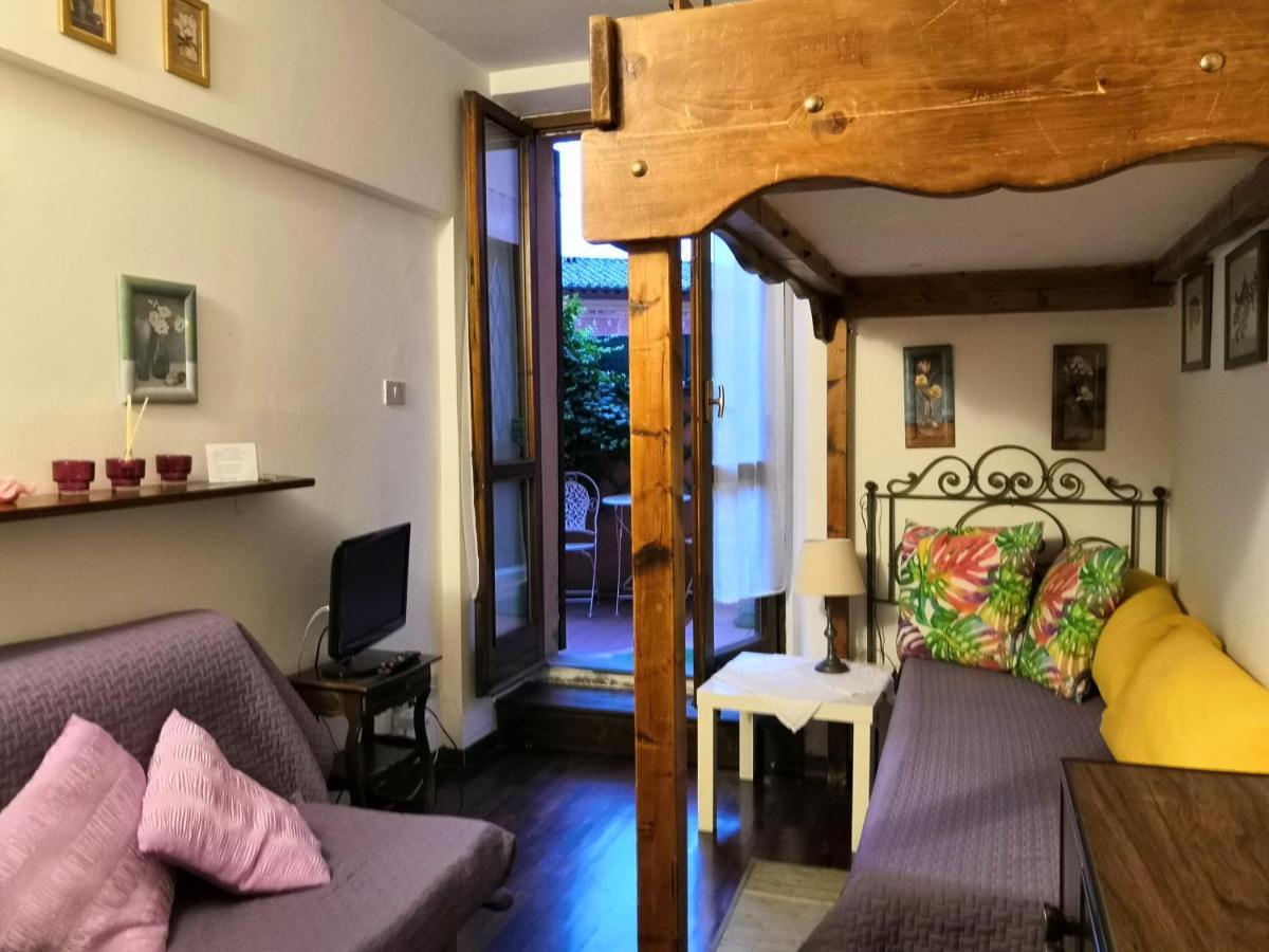 Al Giardino Di Alice Bed & Breakfast Perugia Exterior photo